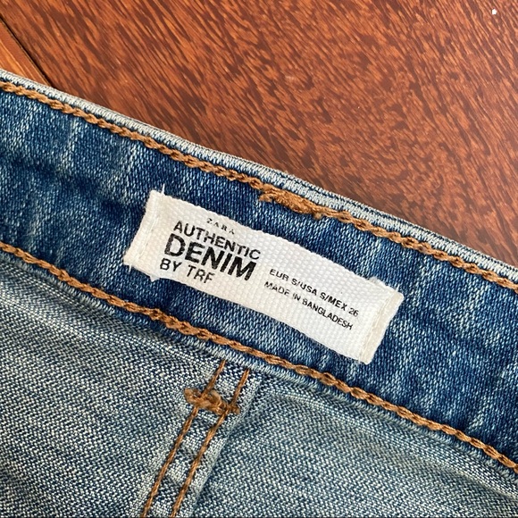 Zara Denim Skirt - Picture 3 of 4